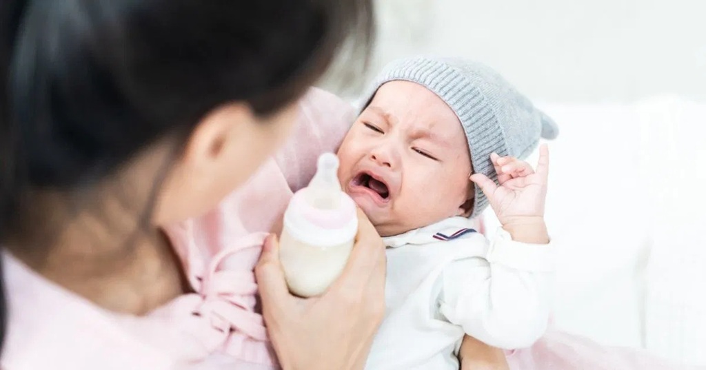 Why Is Your Baby Refusing a Bottle After Breastfeeding Exclusively