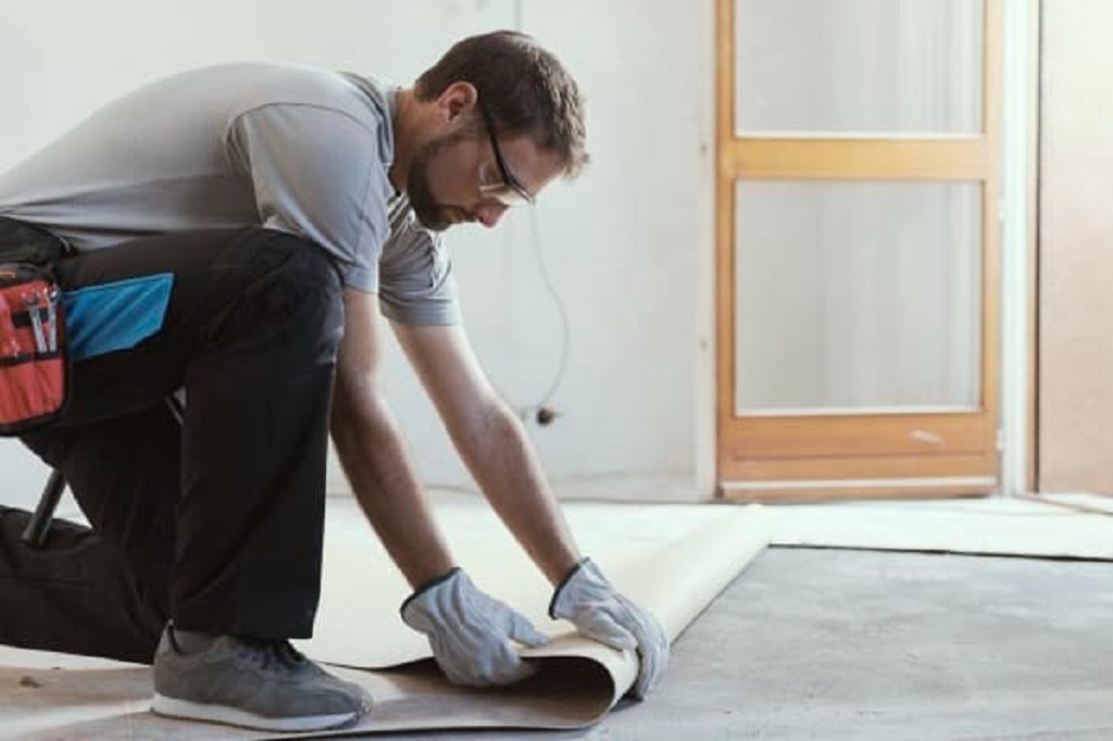 How to put flooring on uneven concrete