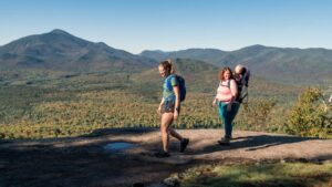 What are the best hiking trails in NYC for beginners?