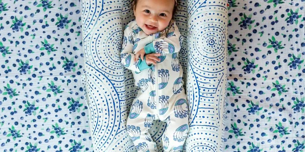 baby lounger store