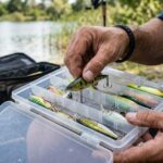 organizing-fishing-lures-tackle-tray